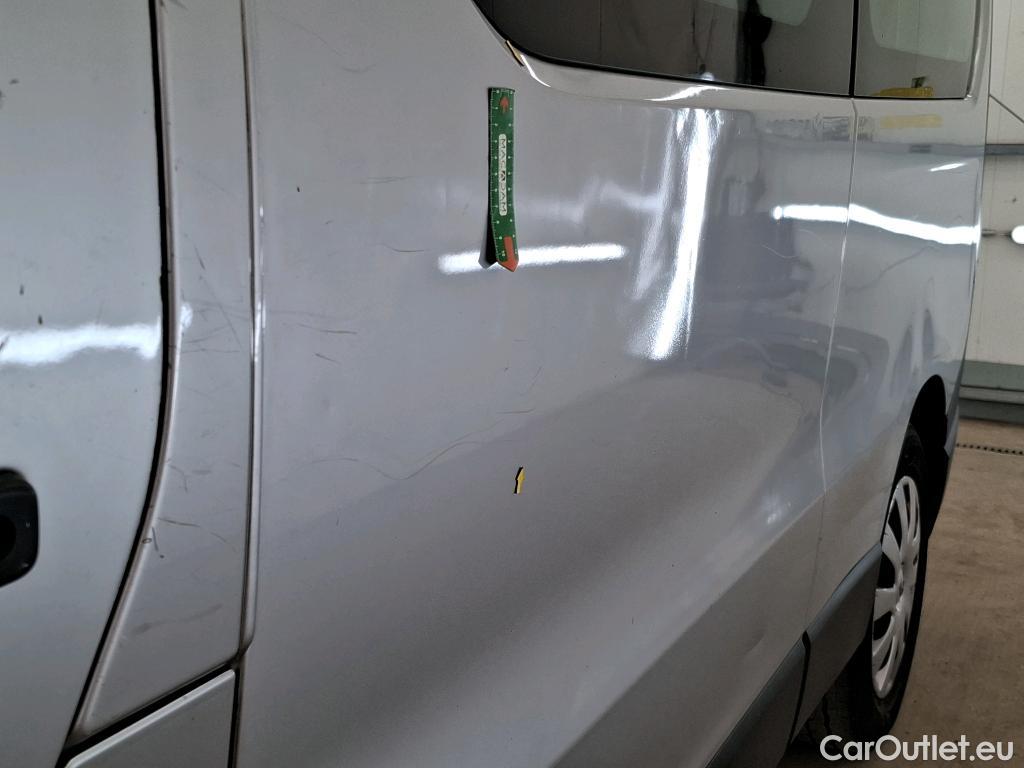  Opel  Vivaro  B Fourgon/Combi Combi L1H1 2 7t 1.6 turbo 120CV BVM6 9 Sieges E5 #28