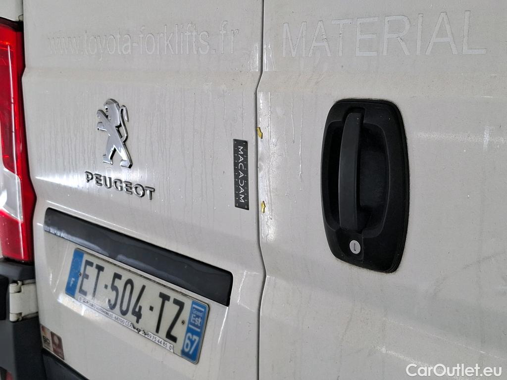  Peugeot  Boxer PEUGEOT  VU 4p Fourgon 2.0 BLUEHDI 130 PREMIUM PA 333 L2H2 #4