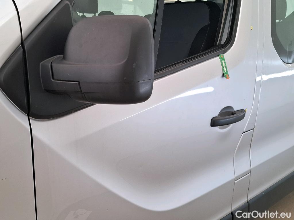  Opel  Vivaro  B Fourgon/Combi Combi L1H1 2 7t 1.6 turbo 120CV BVM6 9 Sieges E5 #41