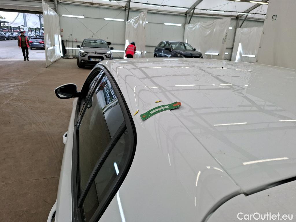  Peugeot  308  Active Pack 1.5 HDi 130CV BVM6 E6d #38