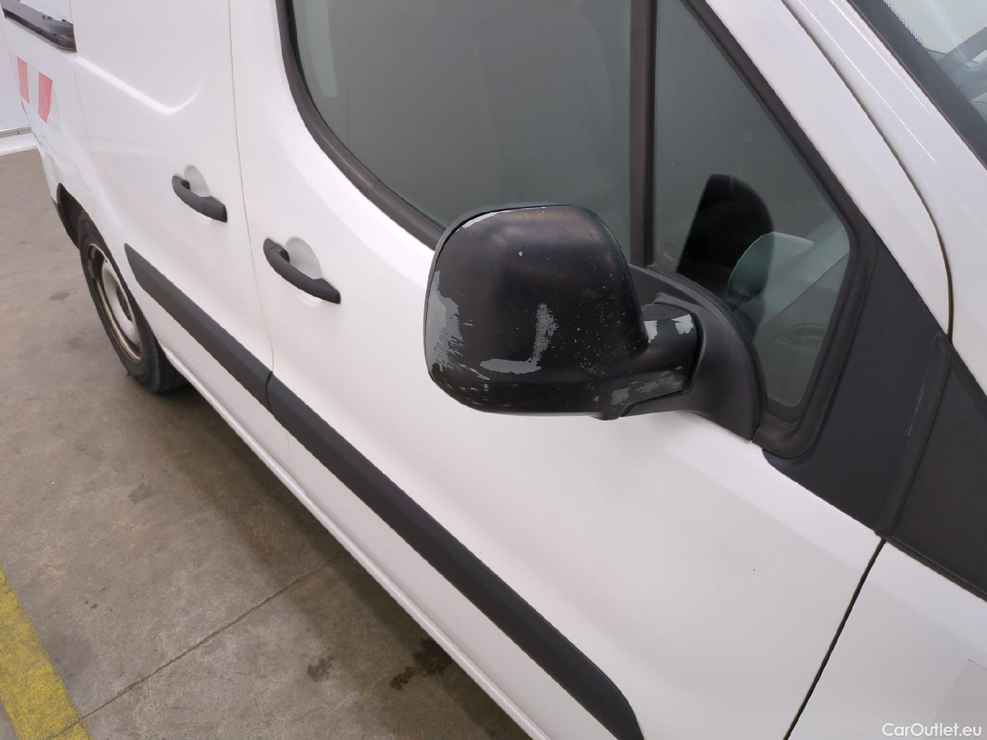  Citroen  Berlingo  Fourgon Club L1 (Court) 1.6 BlueHDi 100CV BVM5 E6 #30