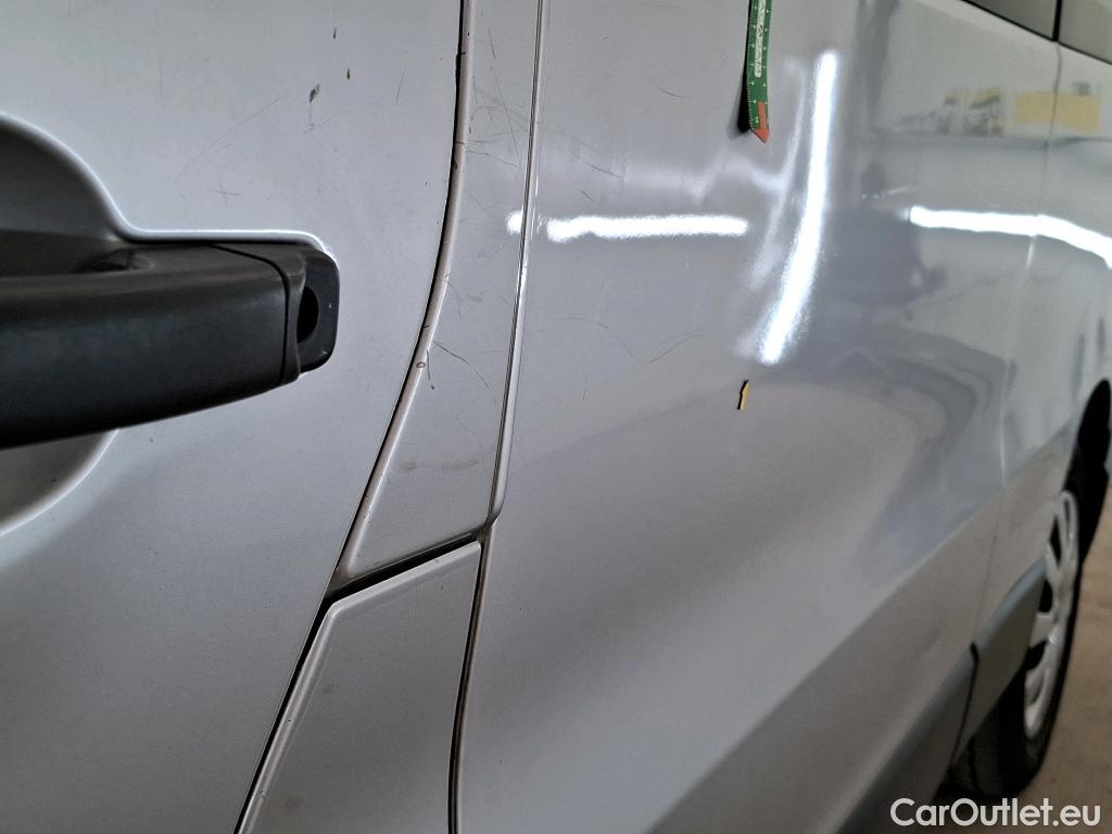  Opel  Vivaro  B Fourgon/Combi Combi L1H1 2 7t 1.6 turbo 120CV BVM6 9 Sieges E5 #27