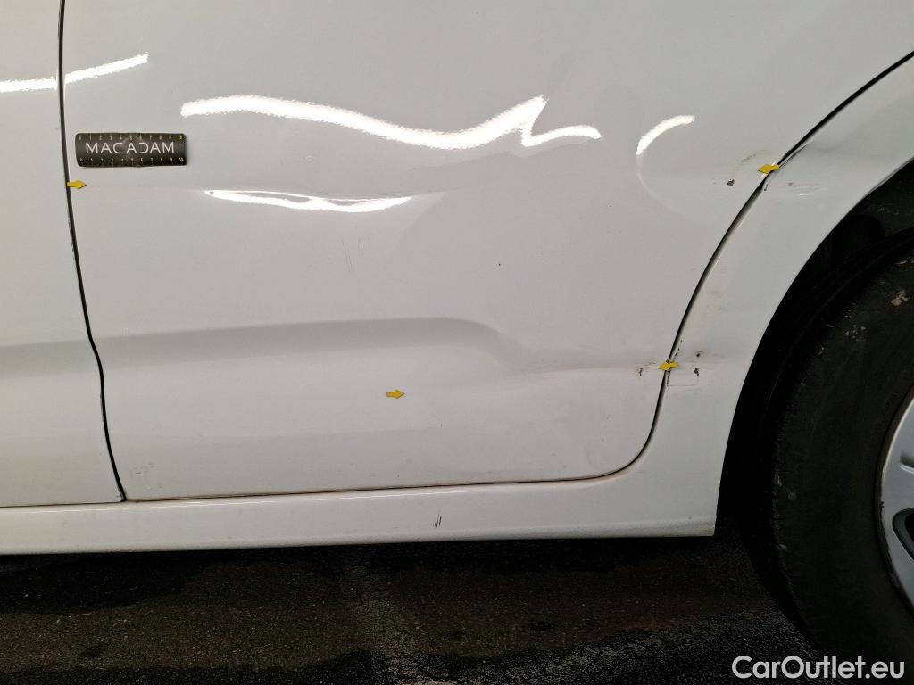  Citroen  C3  Club Entreprise 1.4 HDi 70CV BVM5 E5 #4