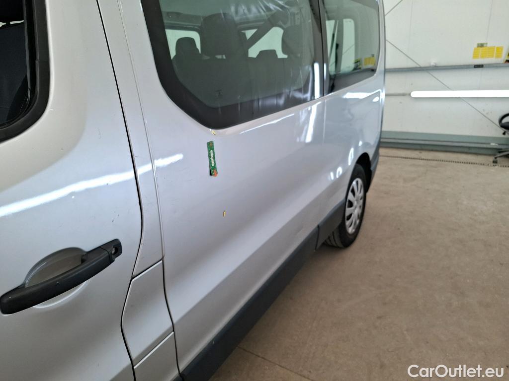  Opel  Vivaro  B Fourgon/Combi Combi L1H1 2 7t 1.6 turbo 120CV BVM6 9 Sieges E5 #25