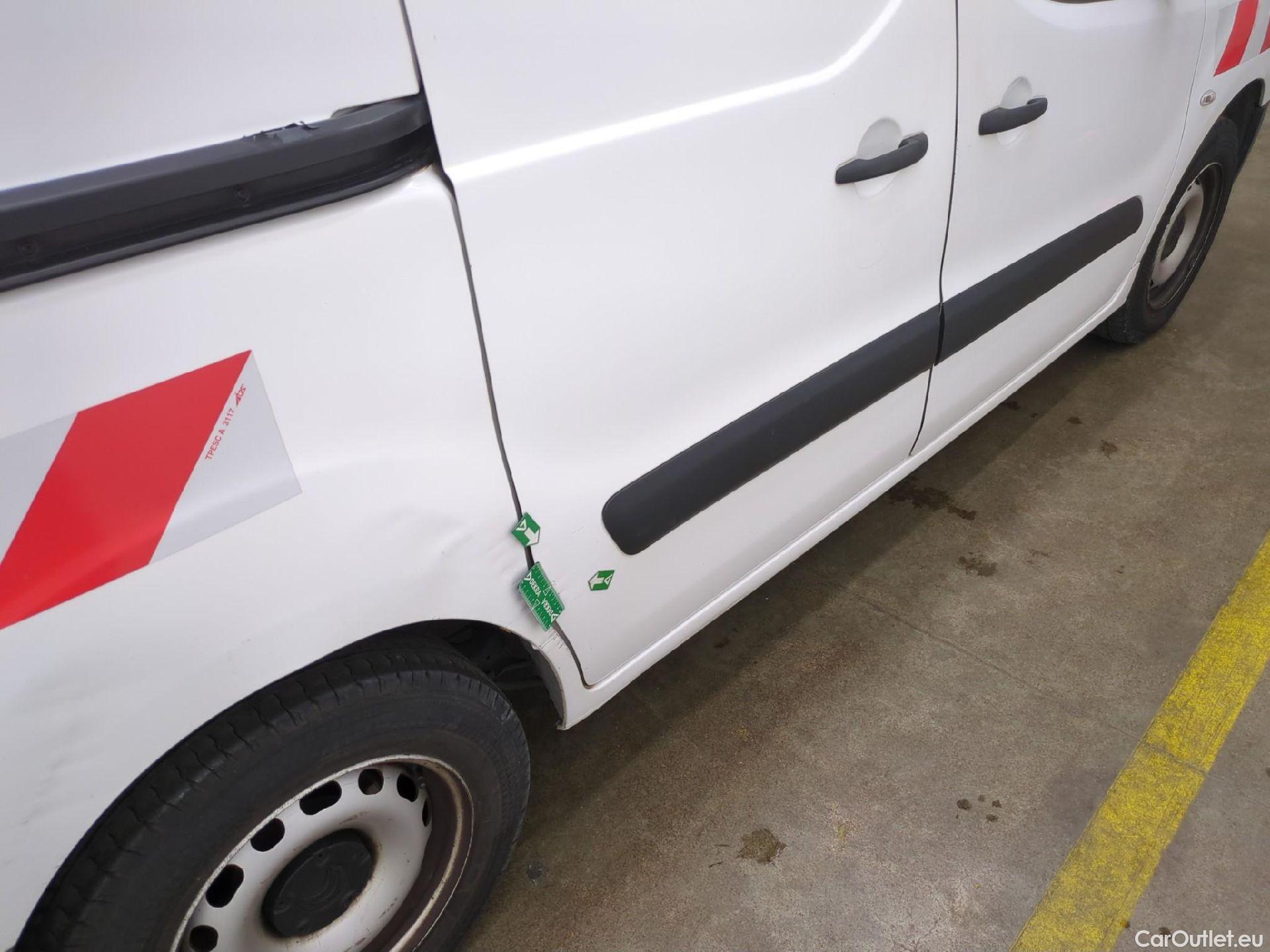  Citroen  Berlingo  Fourgon Club L1 (Court) 1.6 BlueHDi 100CV BVM5 E6 #16