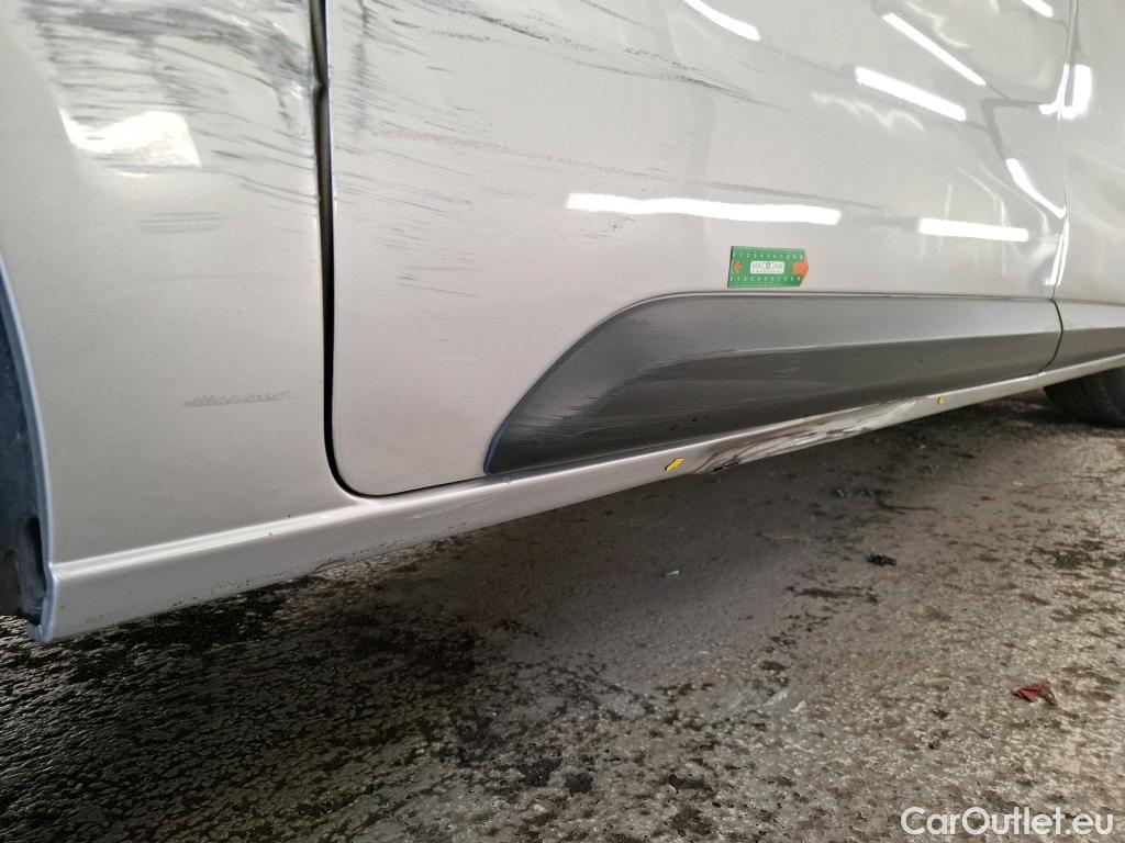  Peugeot  Expert PEUGEOT  VU 4p Fourgon BLUEHDI 120 S&S STANDARD PREMIUM PA #4