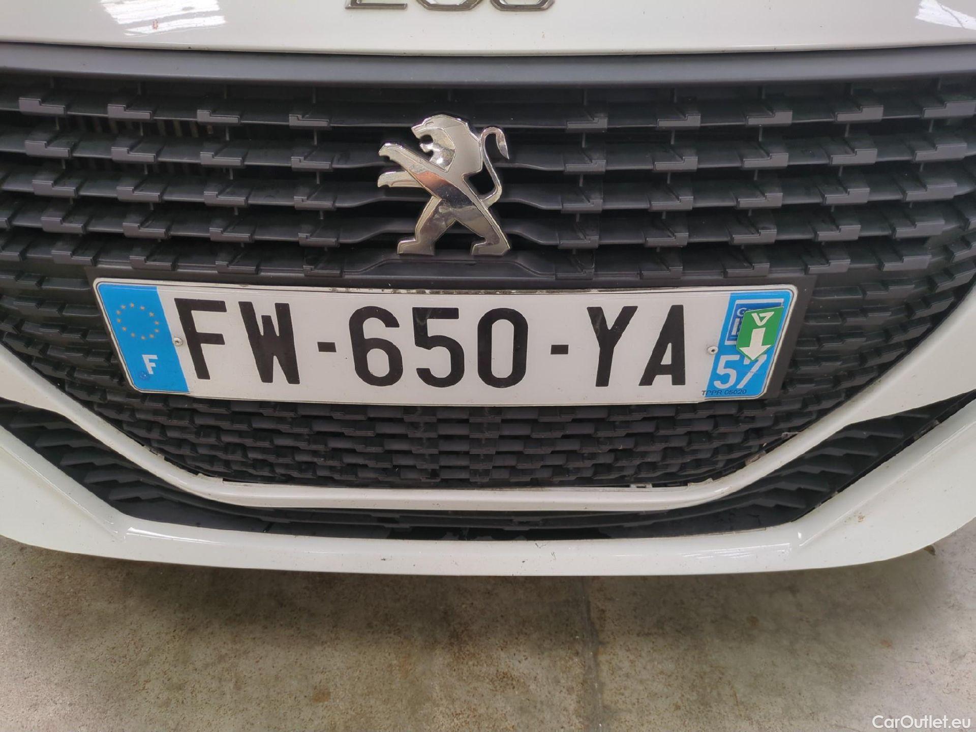  Peugeot  208  Premium 1.5 HDi 100CV BVM6 E6d #24