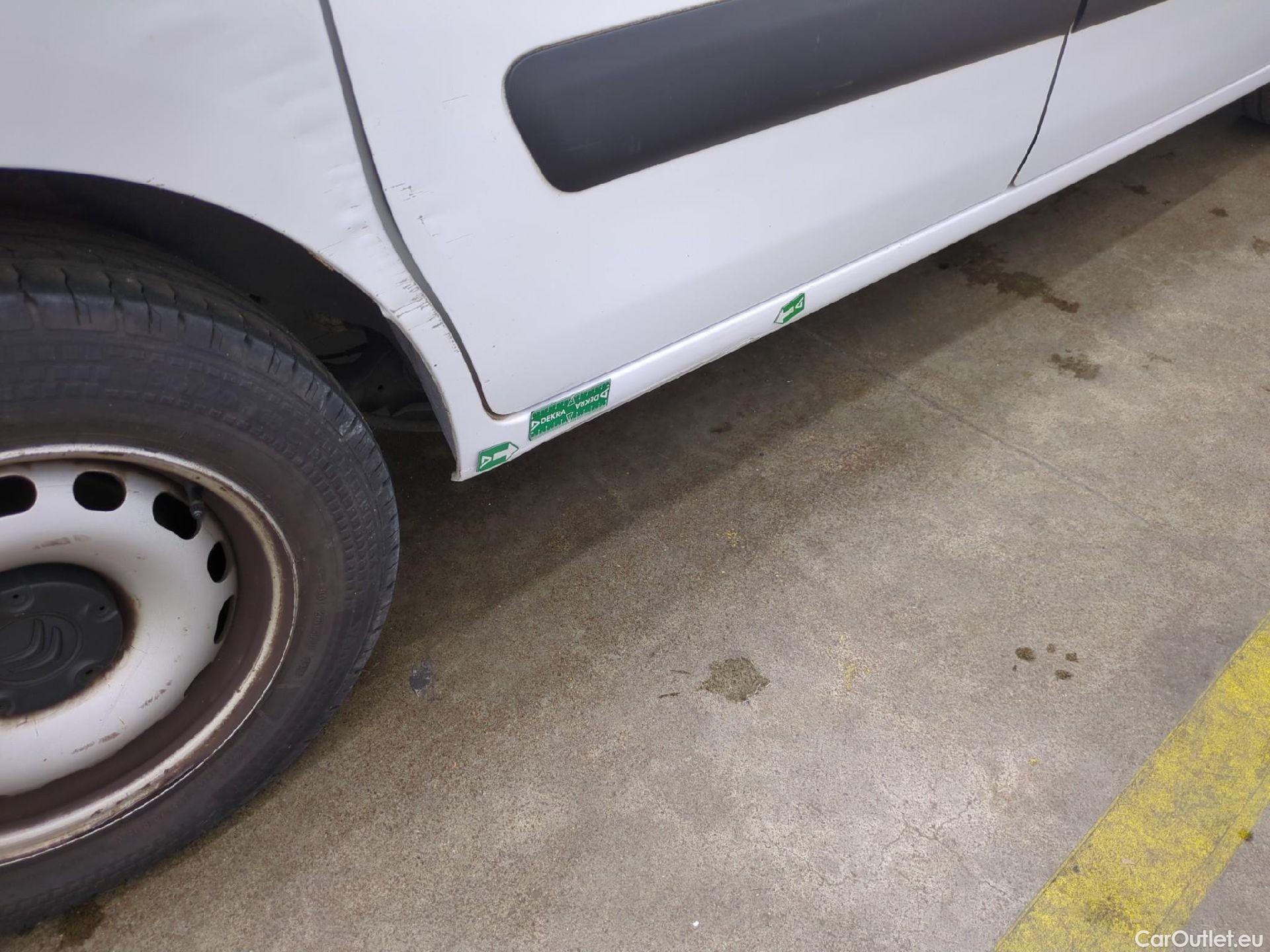  Citroen  Berlingo  Fourgon Club L1 (Court) 1.6 BlueHDi 100CV BVM5 E6 #19