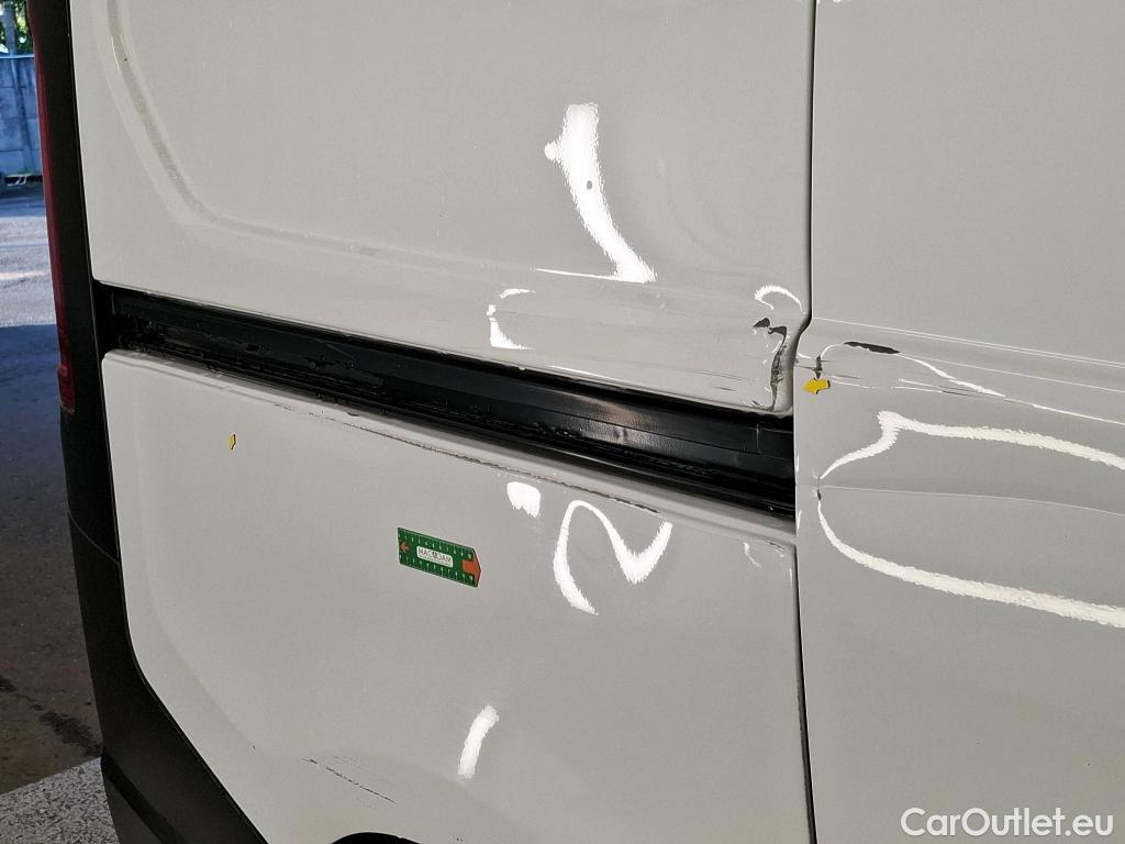  Renault  Trafic RENAULT  / 2014 / 4P / Fourgon tôlé &FG GCF L1H1 1200 dCi 95 E6 #11