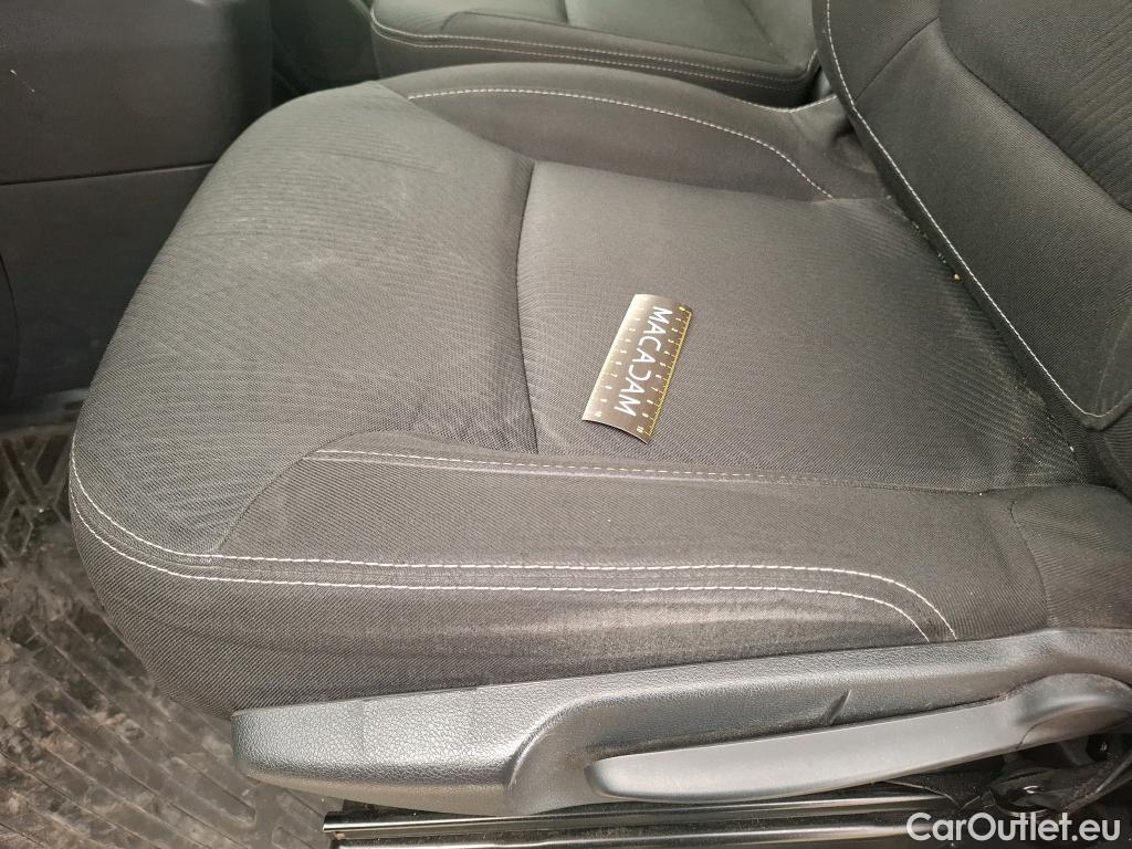  Renault  Trafic RENAULT  / 2019 / 4P / Fourgon tole FG GCF L1H1 1200 dCi 120 #24
