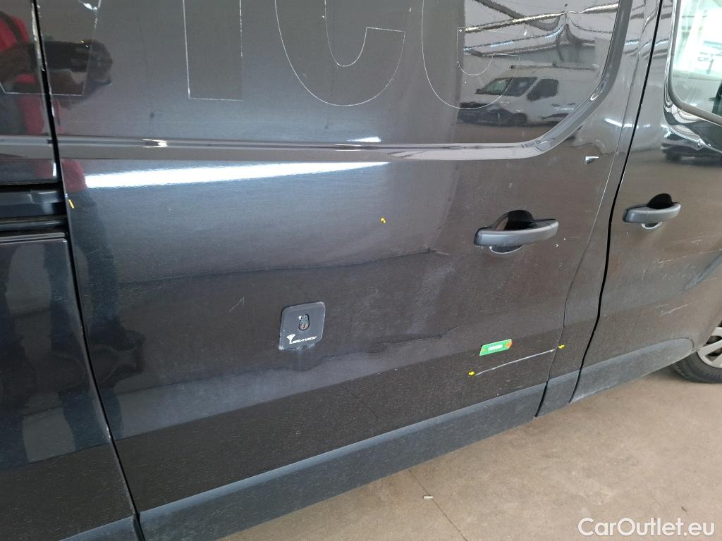  Renault  Trafic RENAULT  VU 4p Fourgon FG GCF L2H1 1300 Energy dCi 145 #11