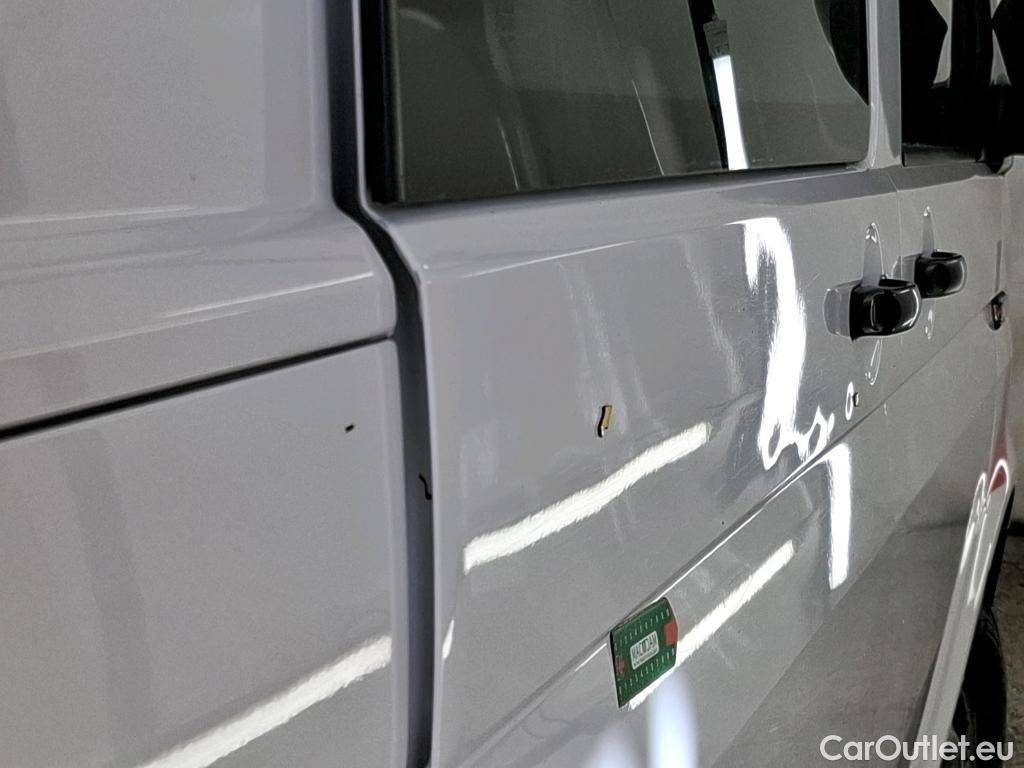  Volkswagen  Transporter T6  Fourgon 4Motion 2.0 TDI 150CV BVM6 E6 #11