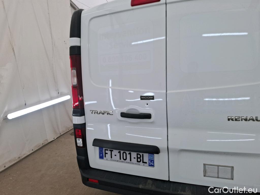  Renault  Trafic RENAULT  / 2019 / 4P / Fourgon tole FG GCF L1H1 1200 dCi 120 #10