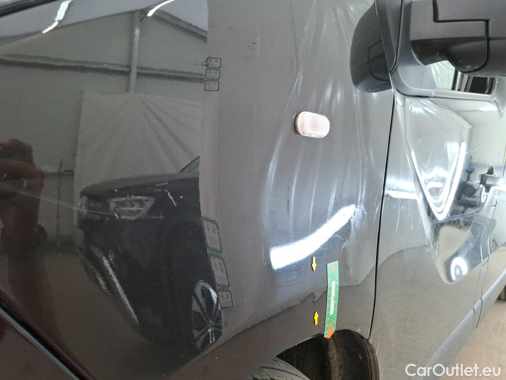  Renault  Trafic RENAULT  VU 4p Fourgon FG GCF L2H1 1300 Energy dCi 145 #32