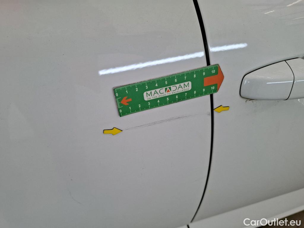  Renault  Megane  IV Berline 5pt. Société Air 1.5 dCi 90CV BVM6 E6 #49