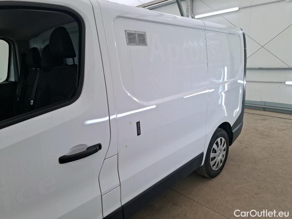  Renault  Trafic RENAULT  / 2019 / 4P / Fourgon tole FG GCF L1H1 1200 dCi 120 #1