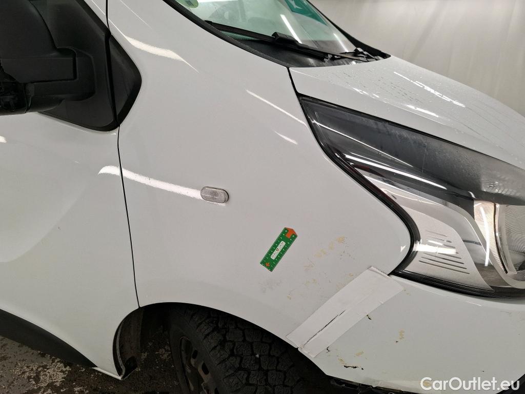  Renault  Trafic RENAULT  / 2014 / 4P / Fourgon tôlé &FG GCF L1H1 1200 dCi 95 E6 #51