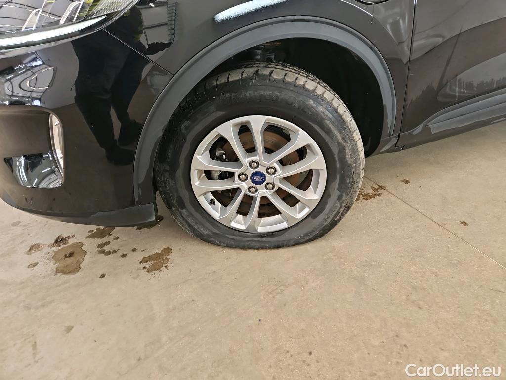  Ford  Kuga  Titanium Plug-In Hybrid 2.5 225CV BVA1 E6dT #55