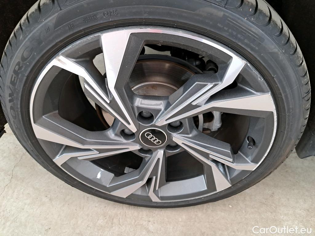  Audi  A3 AUDI  Sportback / 2020 / 5P / Berline 40 TFSI e 204 S Tronic S Line #4