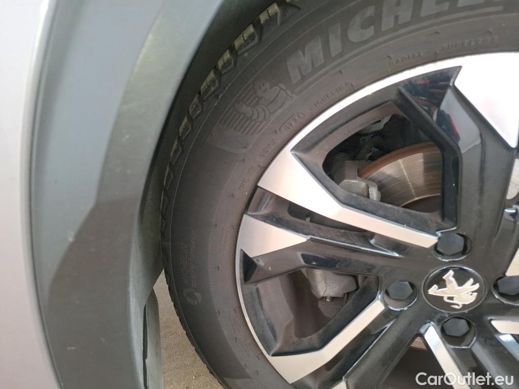  Peugeot  2008  Allure Business 1.5 HDi 100CV BVM6 E6d #21