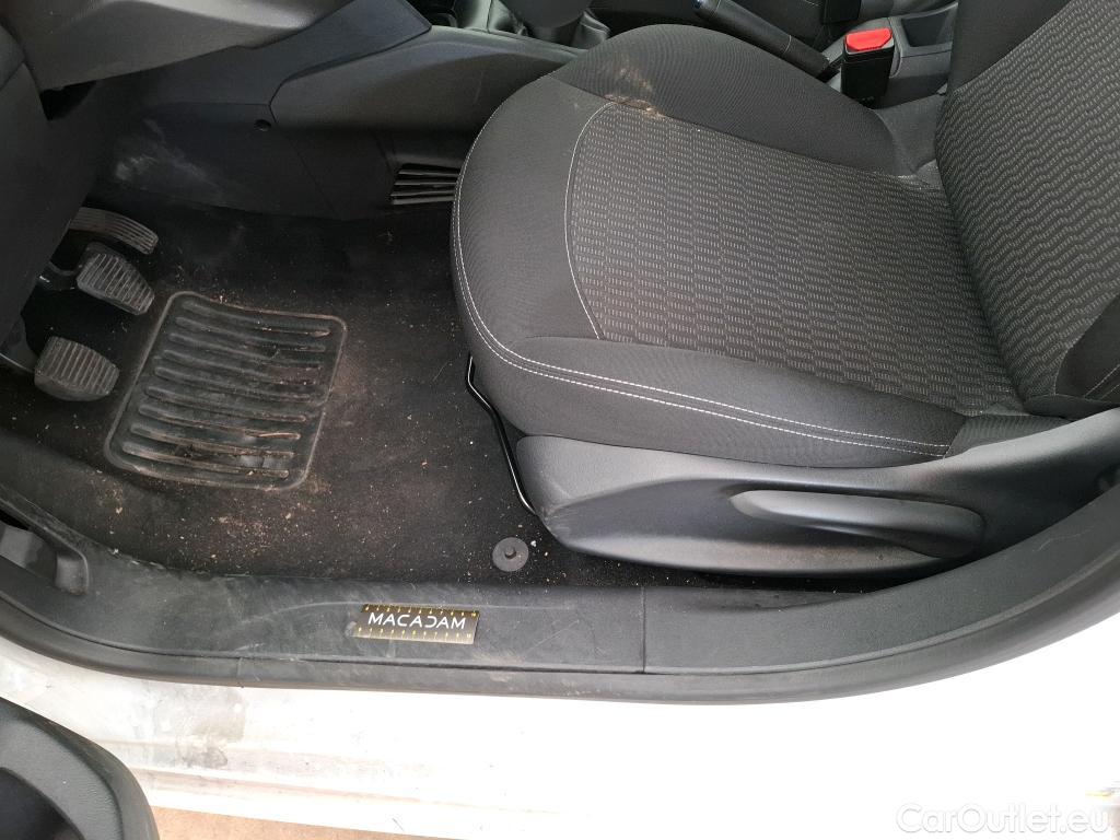  Peugeot  208  Active Business 1.2 80CV BVM5 E6dT #15