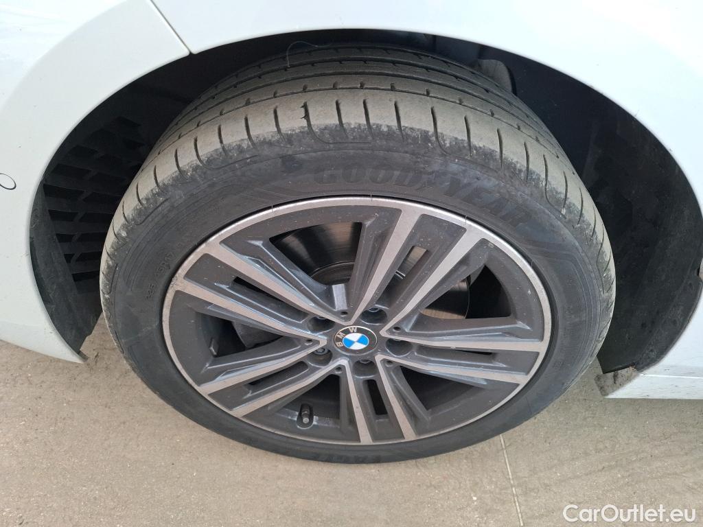  Bmw  Serie 1 BMW Série 1 / 2019 / 5P / Berline 116i DKG7 Business Design #49