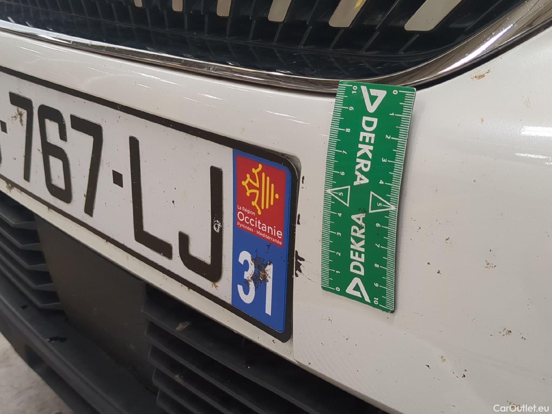  Peugeot  5008  Active Business 1.5 HDi 130CV BVM6 E6d #15