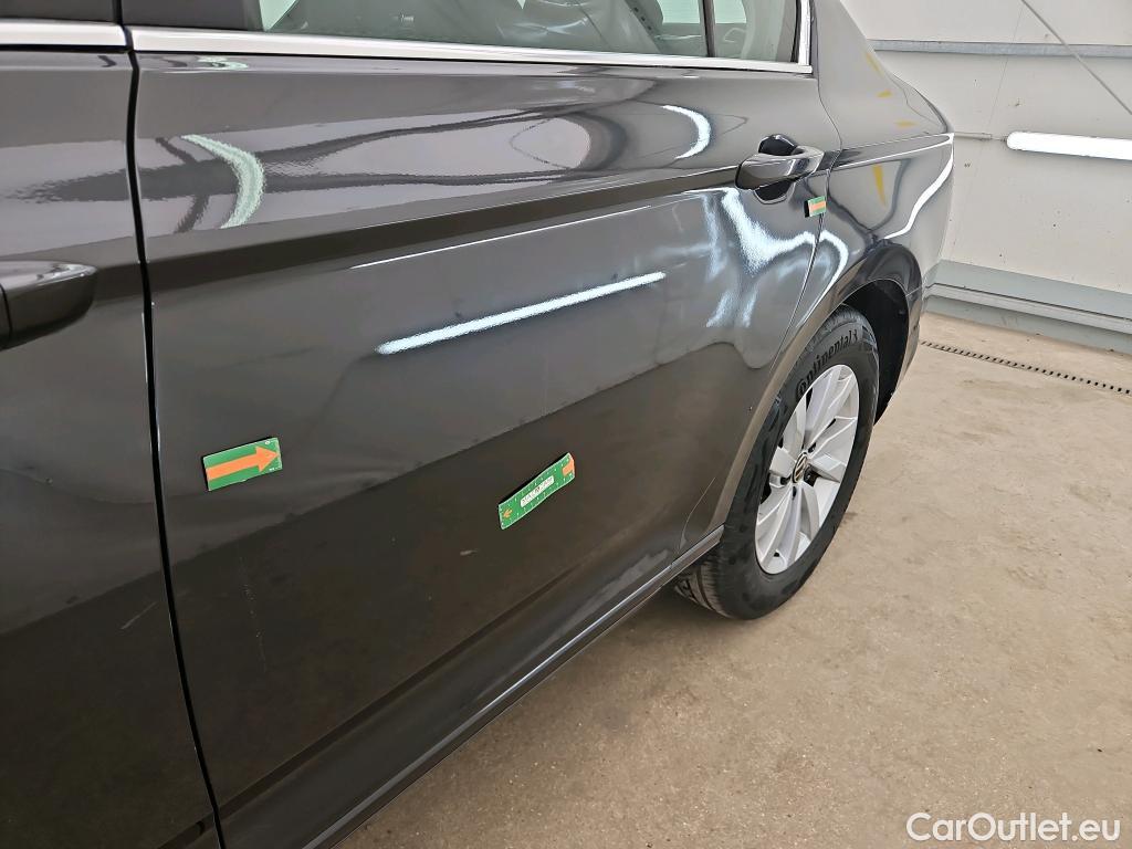  Volkswagen  Passat  Berline Business 2.0 TDI 120CV BVA7 E6d #9
