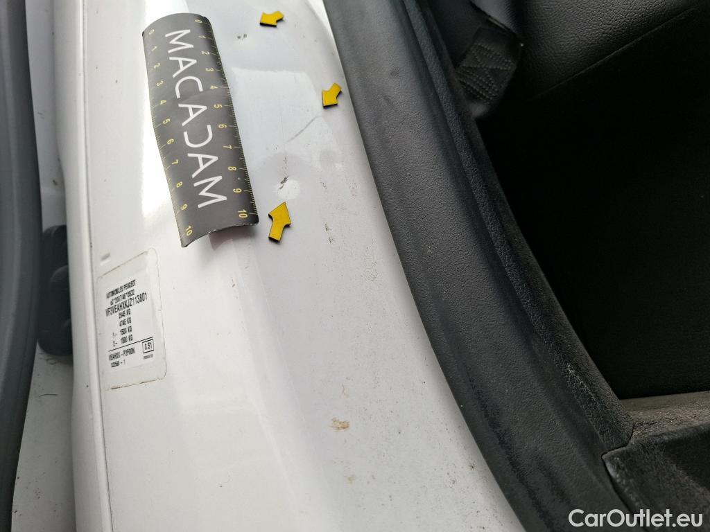  Peugeot  Expert  Kombi L3 2.0 HDi 150CV BVM6 9 Sieges E6dT #67