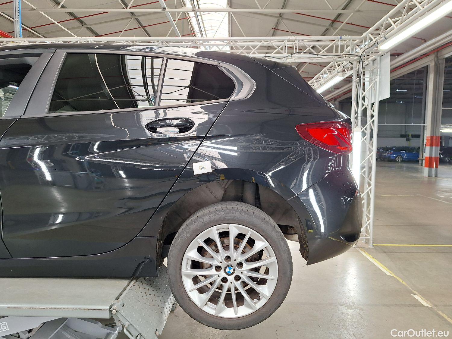  Bmw  Serie 1 BMW, 1-serie '19, BMW 1 Reeks Hatch 118iA (103 kW) 5d #19