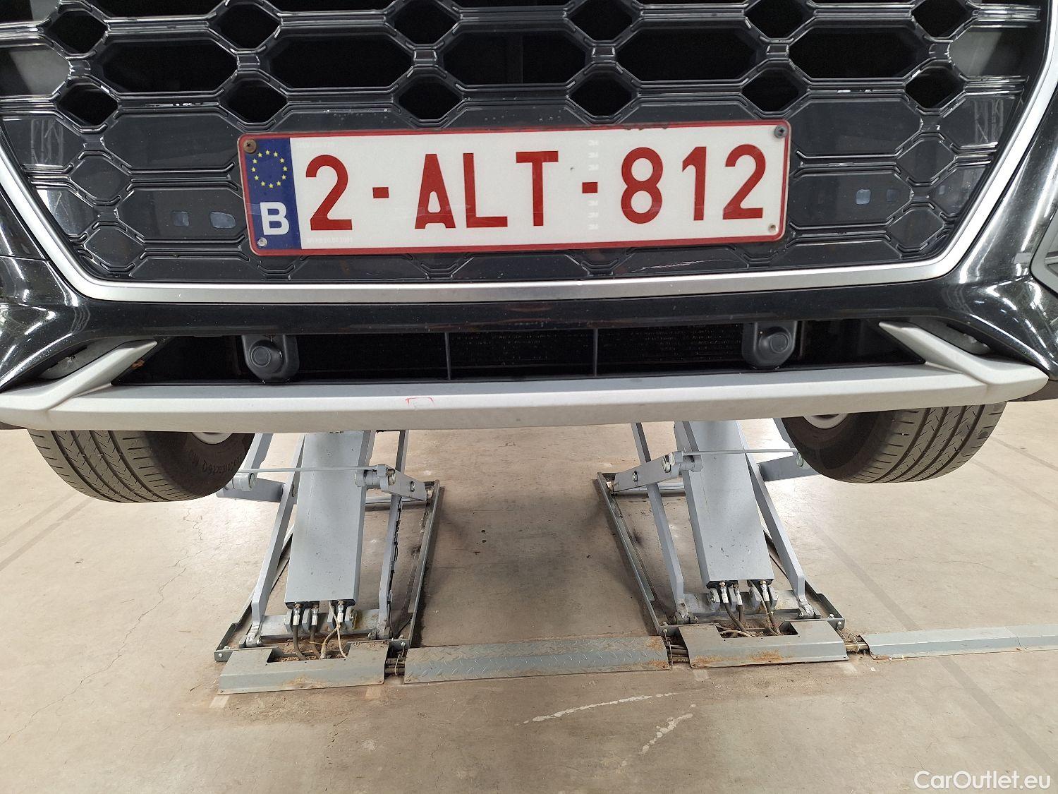  Audi  Q5 Audi,  FL'20, Audi  Business Edition S line 30 TDI S tronic 5d #1