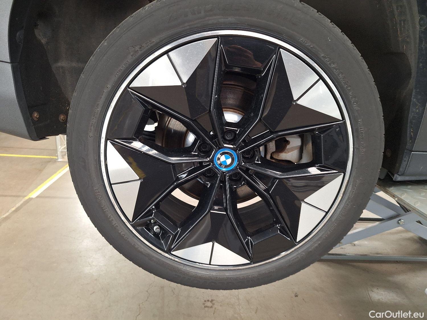  Bmw  iX3 BMW,  '20 BEV, BMW  sDrive35 5d #4