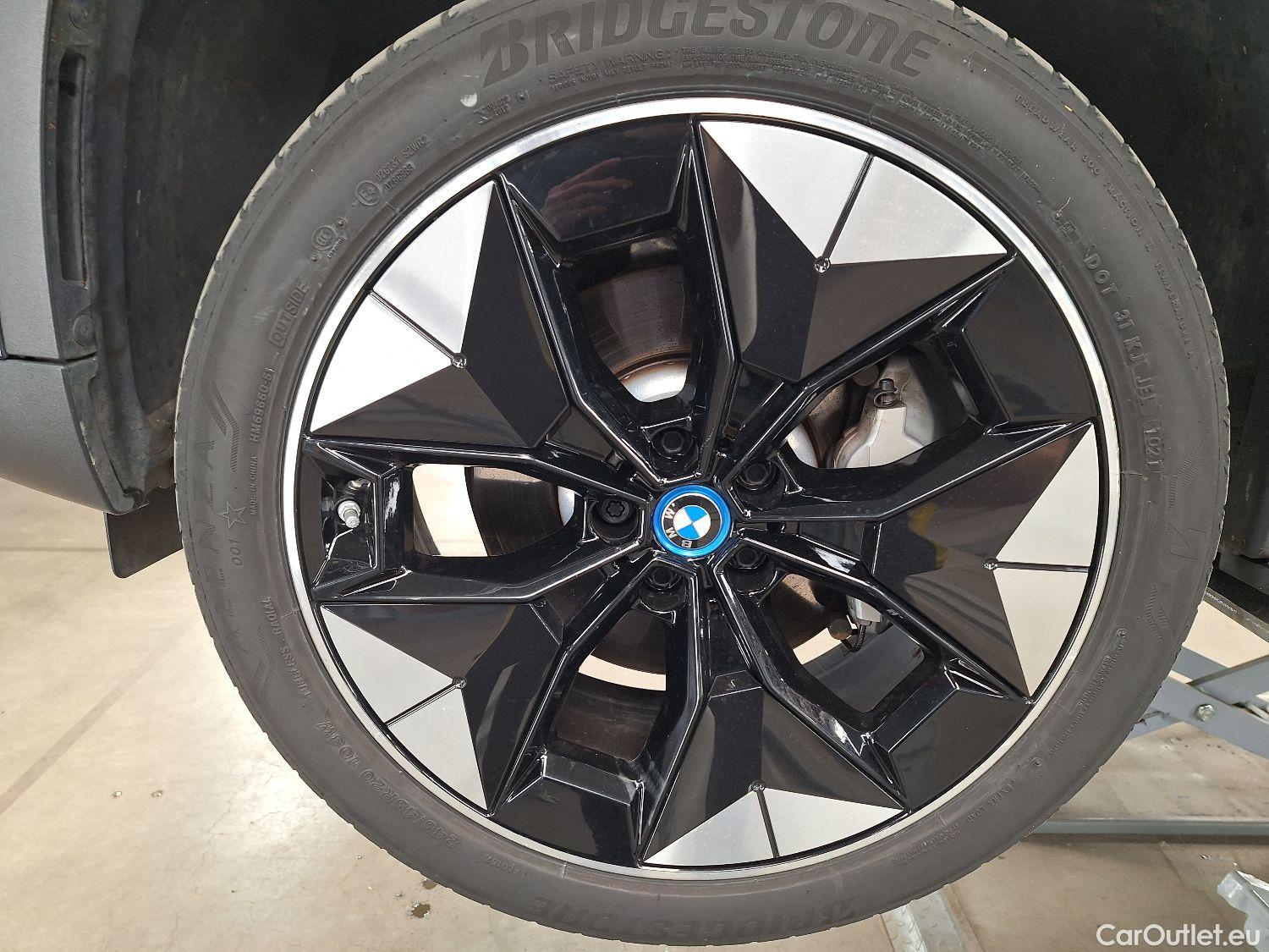  Bmw  iX3 BMW,  '20 BEV, BMW  sDrive35 5d #8