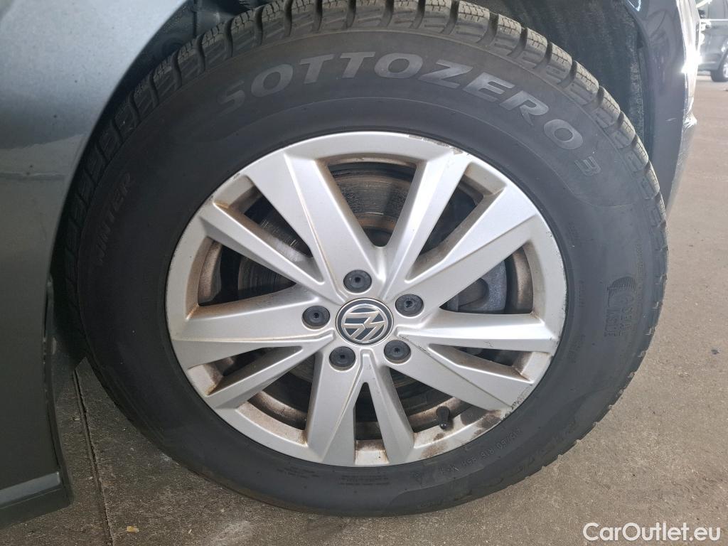  Volkswagen  Touran  IQ.Drive Start-Stop 2.0 TDI 115CV BVA7 E6dT #39