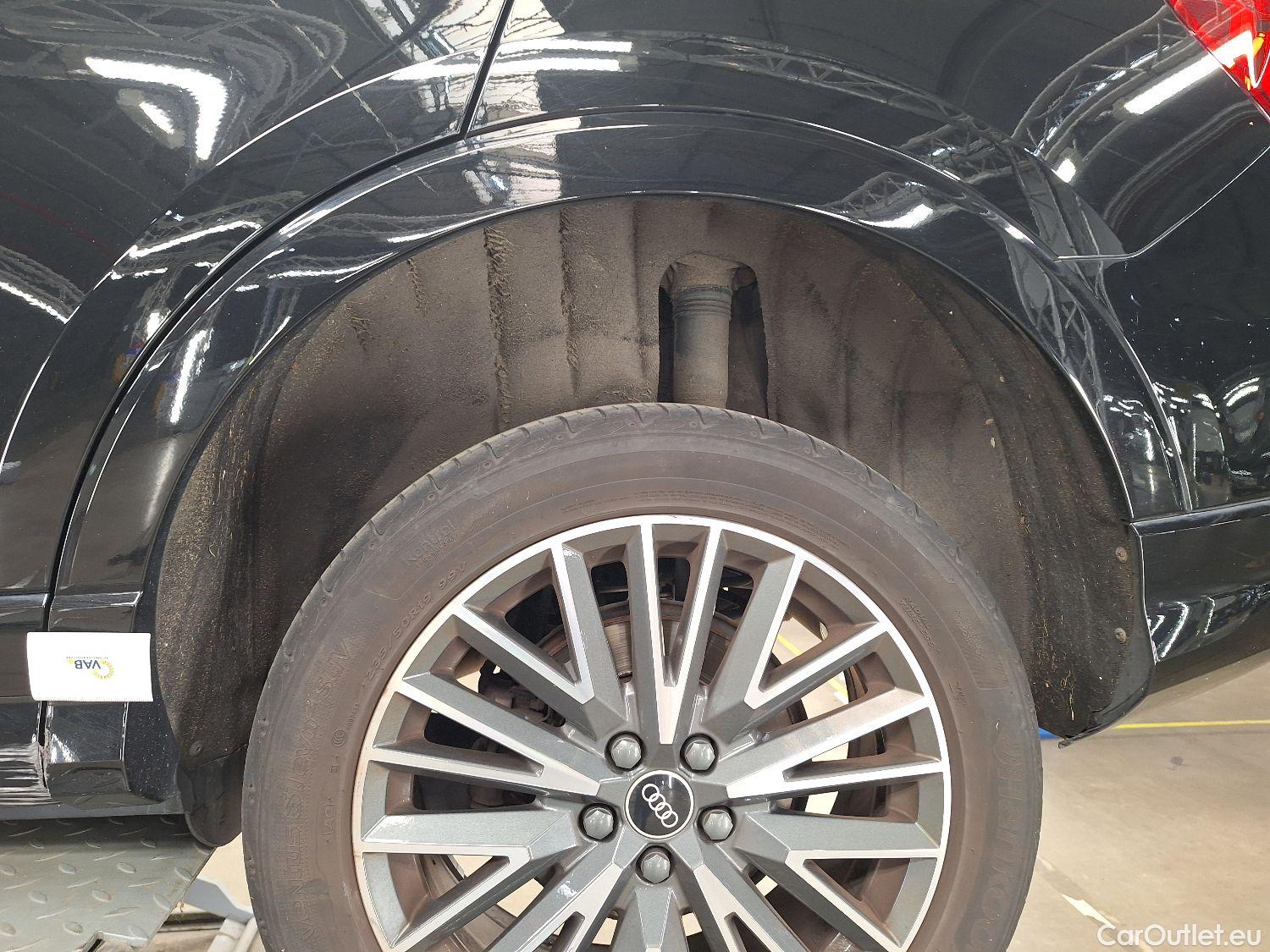  Audi  Q3 Audi,  SB '19, Audi  Sportback 35 TDI S tronic S Line Business  #7