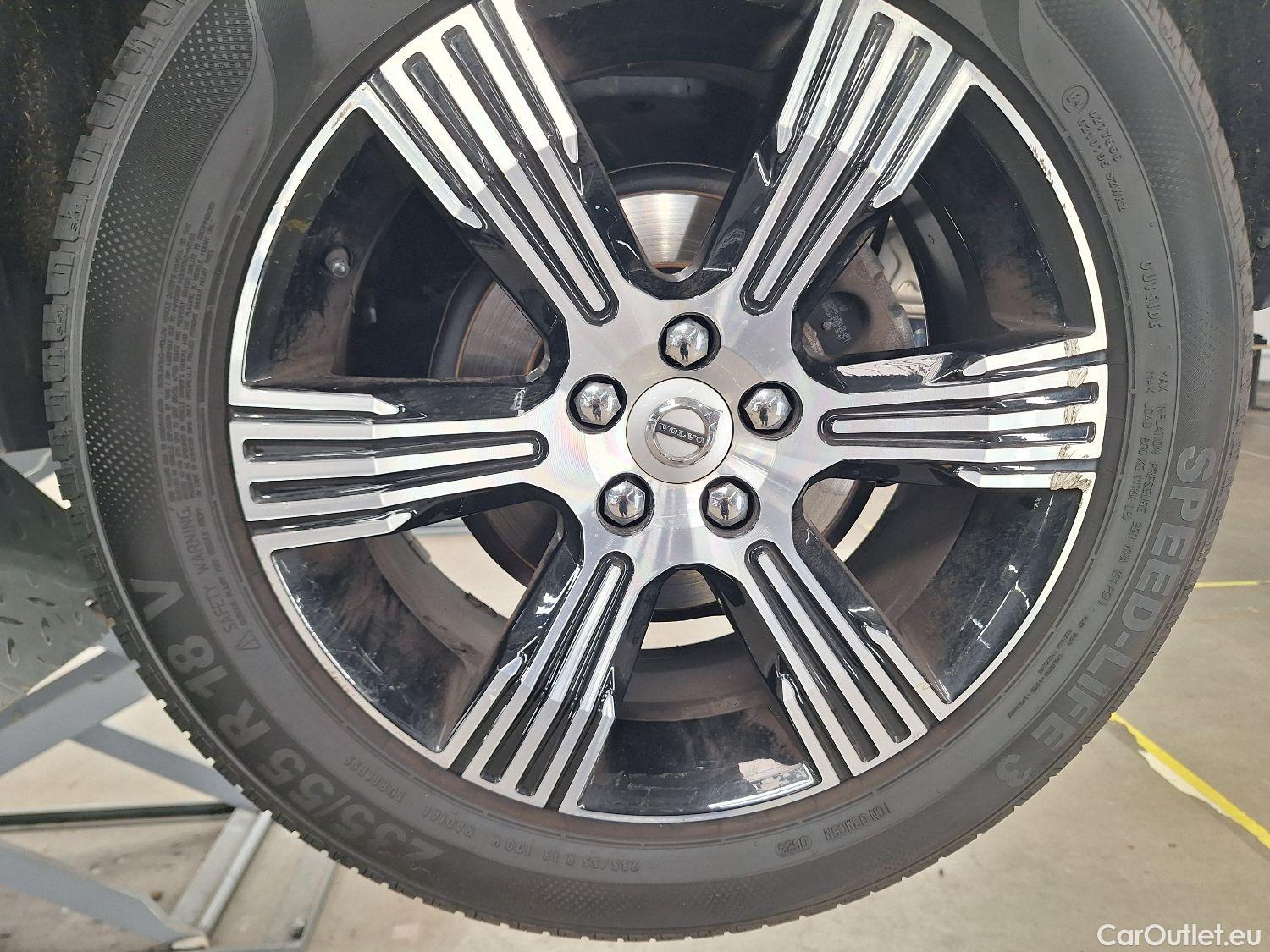  Volvo  XC 40 Volvo, XC40 '17, Volvo XC40 D3 Geartronic Inscription 5d #5