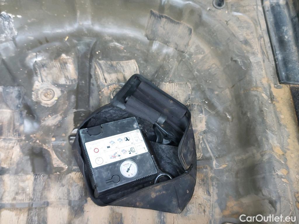  Audi  Q2  30 TDI advanced 2.0 TDI 115CV MT6 E6d #3