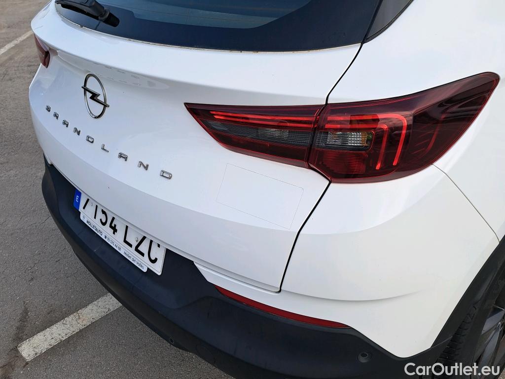 Opel   Grandland X OPEL Grandland / 2021 / 5P / todoterreno 1.5 CDTi Business Edition Auto #23
