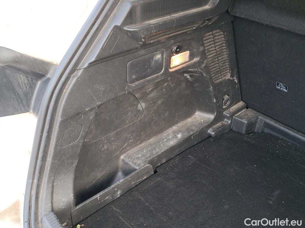  Opel   Grandland X OPEL Grandland / 2021 / 5P / todoterreno 1.5 CDTi Business Edition Auto #19