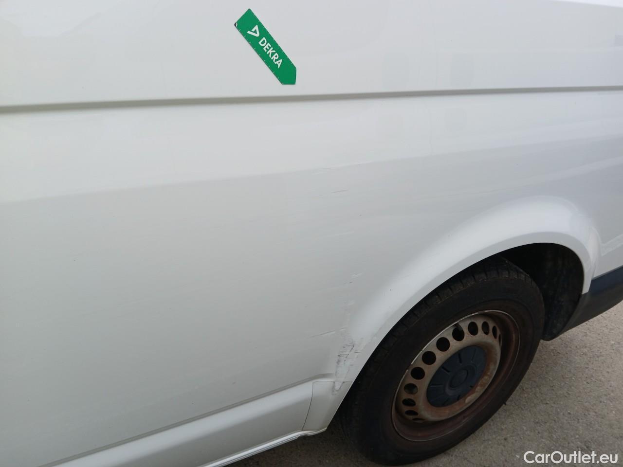  Land Rover  Discovery VOLKSWAGEN Transporter / 2020 / 4P / furgón Furgón ABT e-Transporter 6.1 Largo #27