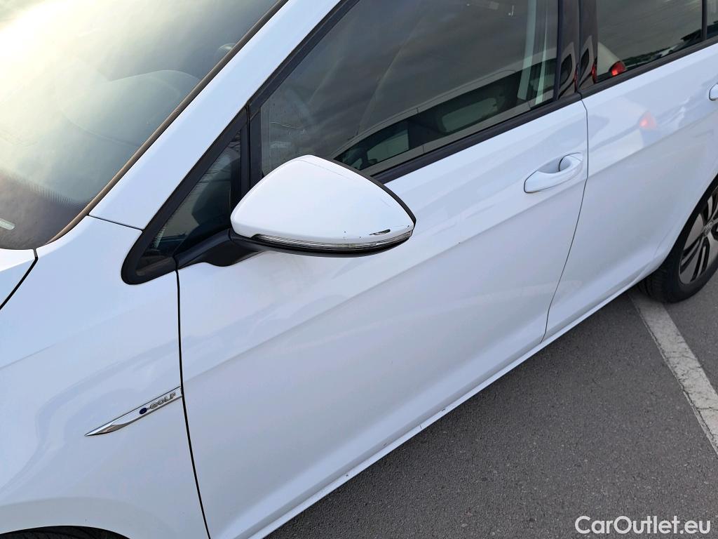  Volkswagen  Golf  VII Berlina e-35kWh #9