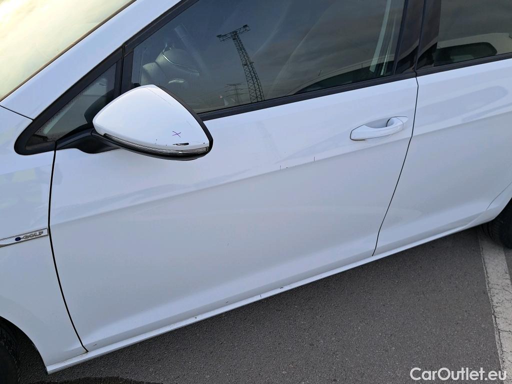  Volkswagen  Golf  VII Berlina e-35kWh #1