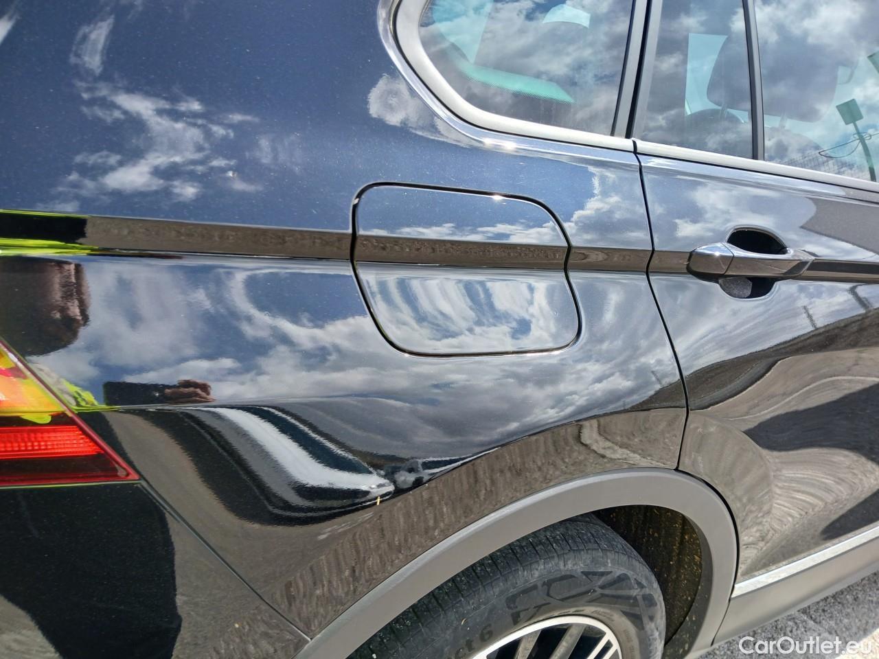  Volkswagen  Tiguan  Life 2.0 TDI 150CV AT7 E6d #23