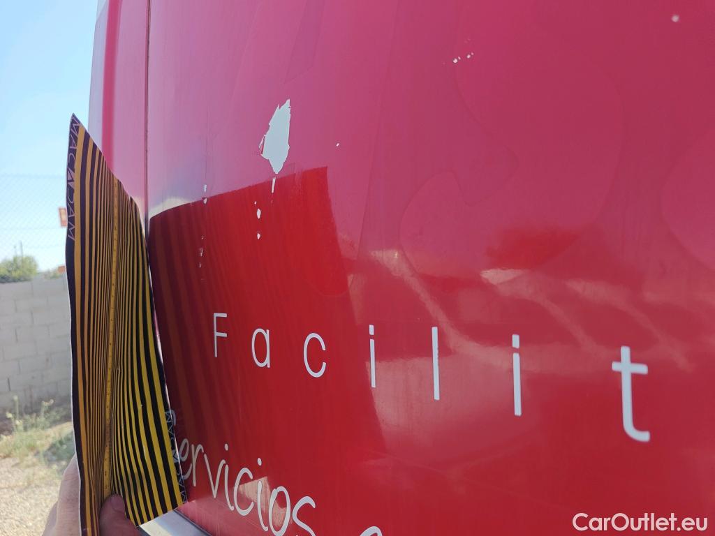  Peugeot  Boxer PEUGEOT  / 2014 / 4P / furgón 330 L1H1 BlueHDi 81KW (110CV) #20