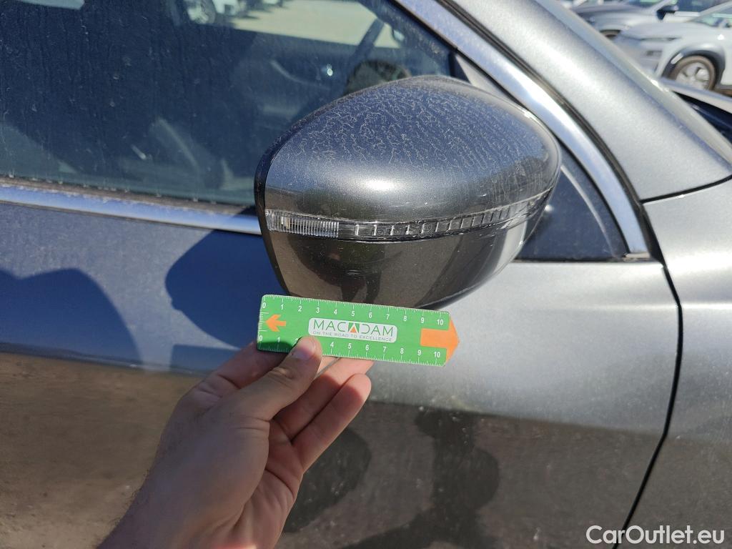  Nissan  Qashqai NISSAN  / 2017 / 5P / todoterreno DIG-T 117 kW (160 CV) E6D DCT N-CONNECTA #46