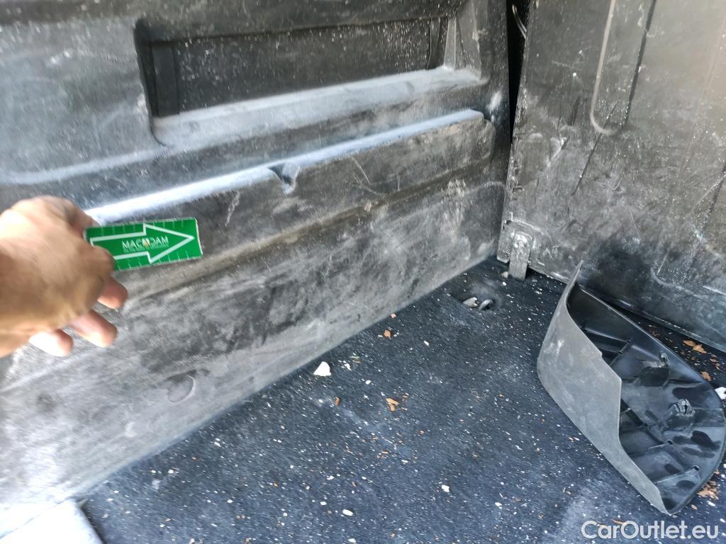  Citroen  Berlingo  Combi Live Pack Business M 1.5 BlueHDi 100CV MT6 E6d #4