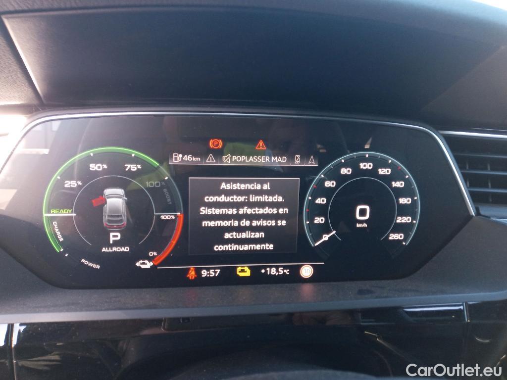 Audi  Q8  Sportback e-tron 55 S line quattro Black Edition 114kWh #14