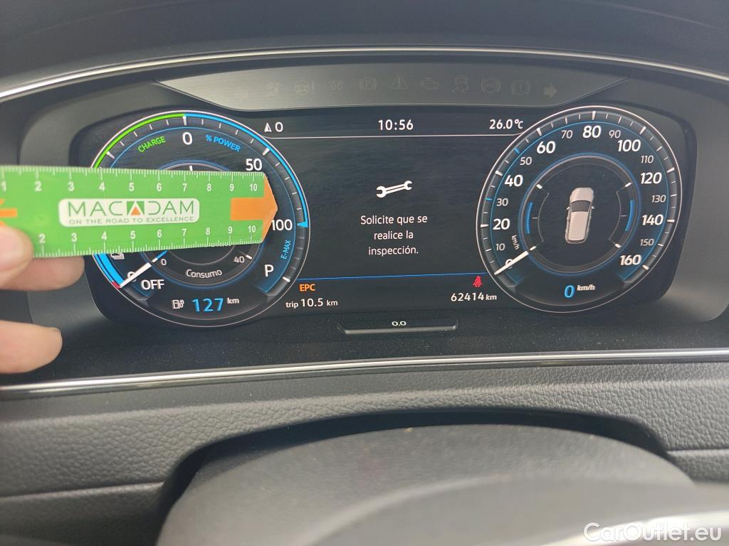  Volkswagen  Golf  VII Berlina e-35kWh #20