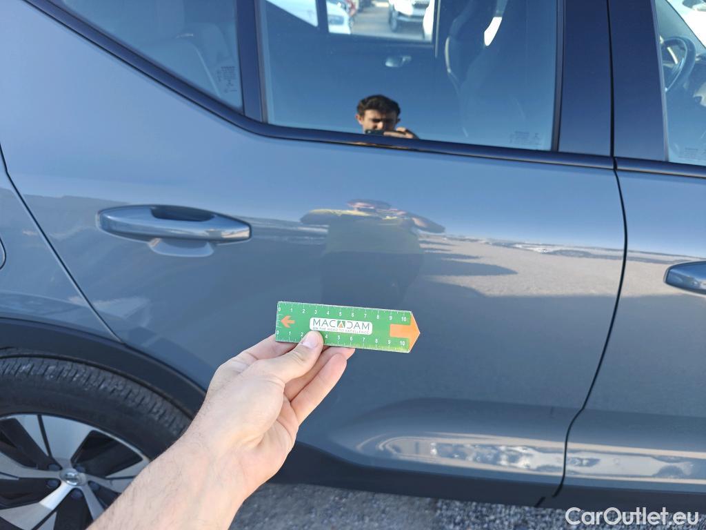  Volvo  XC 40 VOLVO XC40 / 2017 / 5P / todoterreno 1.5 T4 Twin Recharge R-Design Exp Auto #28