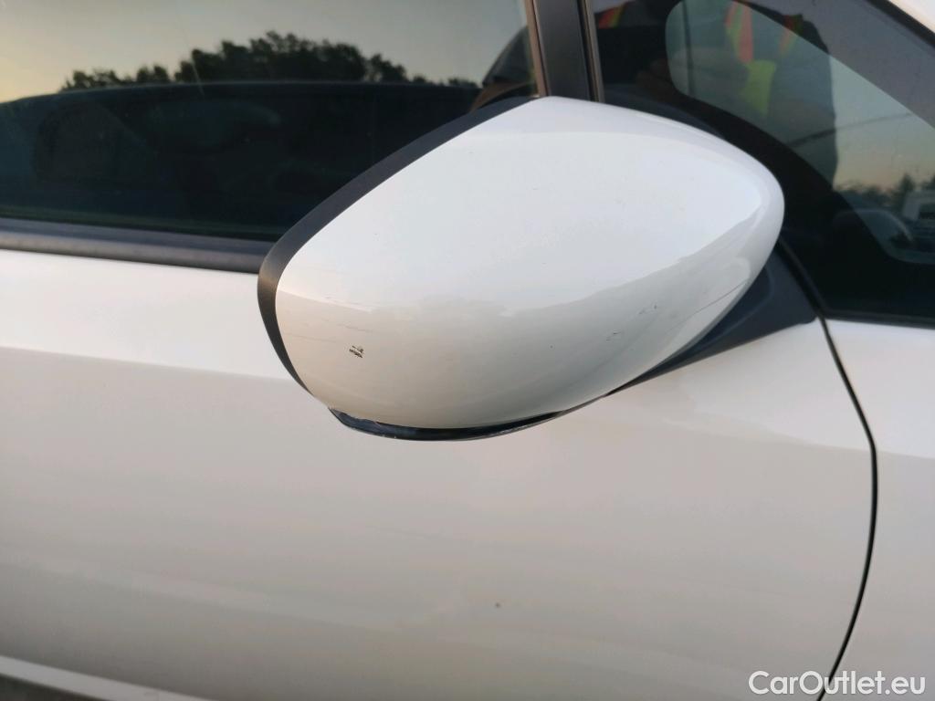  Nissan  Leaf NISSAN  / 2017 / 5P / berlina con portón 40kWh Acenta #37